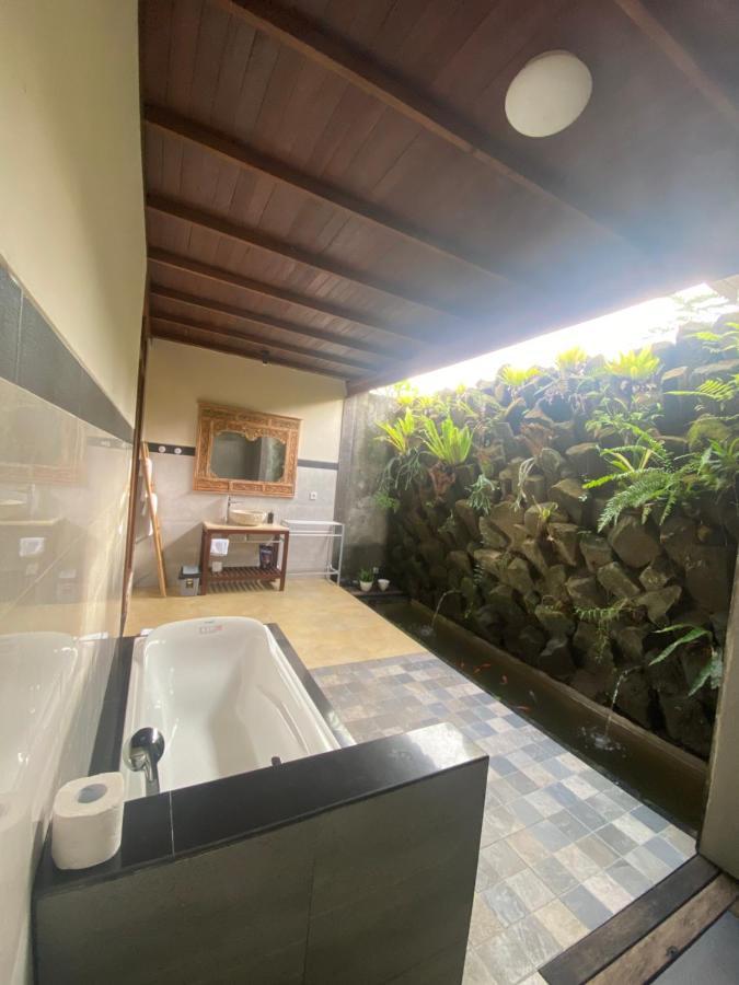 Anggarakasih Ubud Villa מראה חיצוני תמונה
